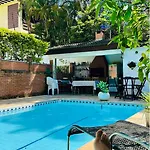 Lindo Studio Em Casa De Alto Padrao Jd Marajoara