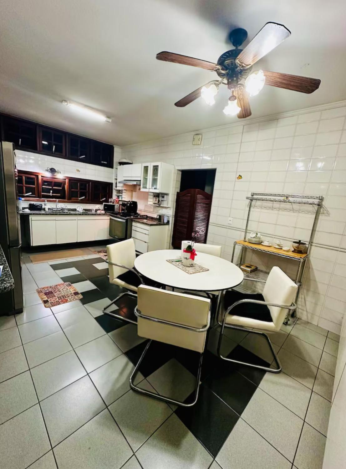 Lindo Em Casa De Alto Padrao Jd Marajoara Acomodação com café da manhã  *